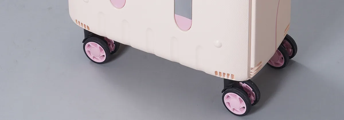 Надёжный производитель чемоданов с собственными формами