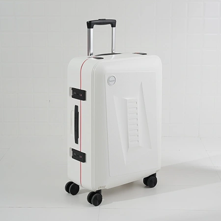 Дорожные чемоданы (чемоданы для сдачи в багаж)