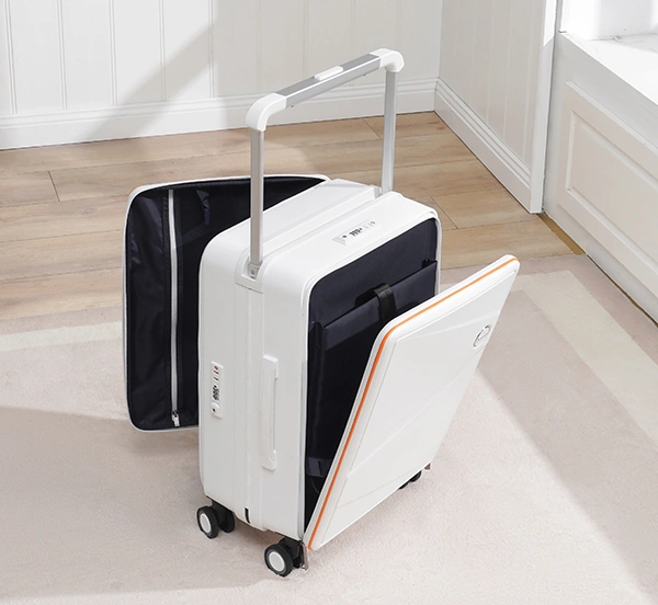 Чемодан с двойным открытием