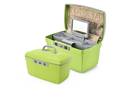 Жёсткий косметический чемодан