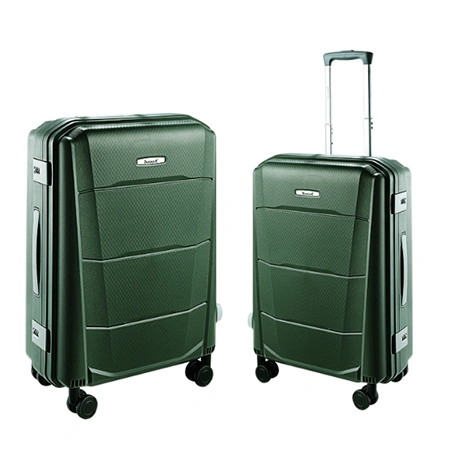 Багажный чемодан