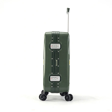 Багажный чемодан