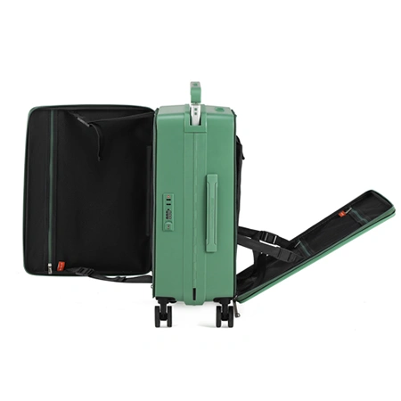 Багажный чемодан