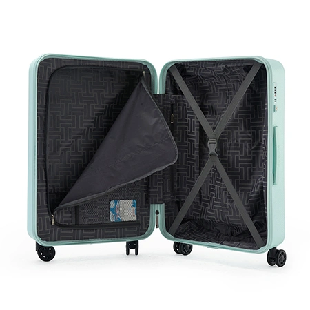 Багажный чемодан