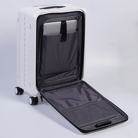 Багажный чемодан